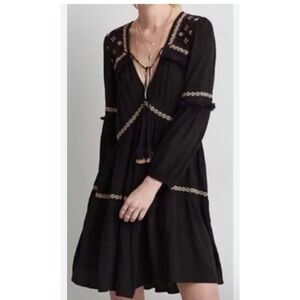 American Eagle outfitters black tiered embroidered swing dress long sleeve M